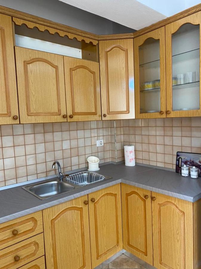 Lea Apartments Vlorë Buitenkant foto