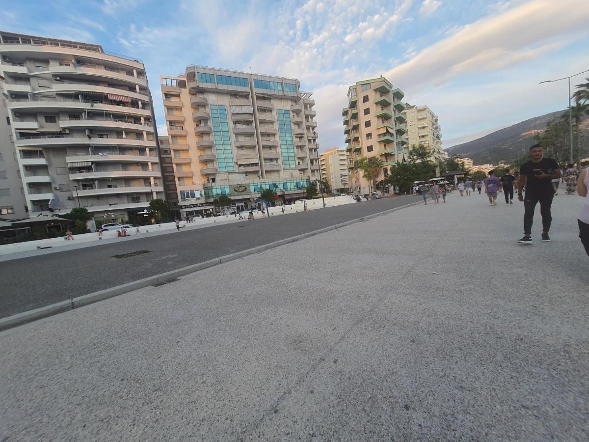 Lea Apartments Vlorë Buitenkant foto